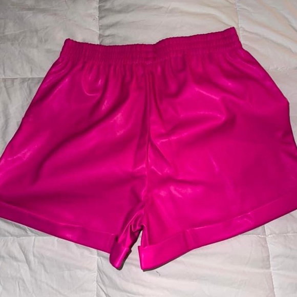 Steve Madden Pants - Steve Madden pink leather shorts. Large.